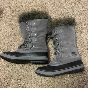 Sorel size 11 womens joan of artic boots
